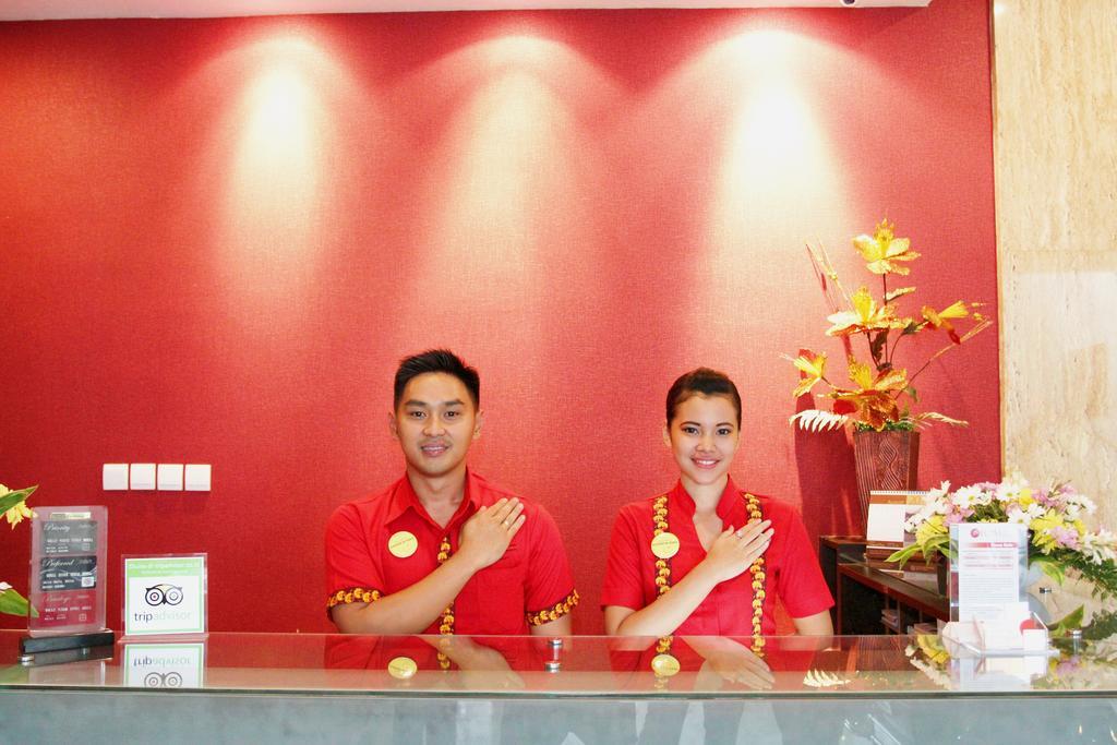 @Hom Premiere Cilacap Exterior foto