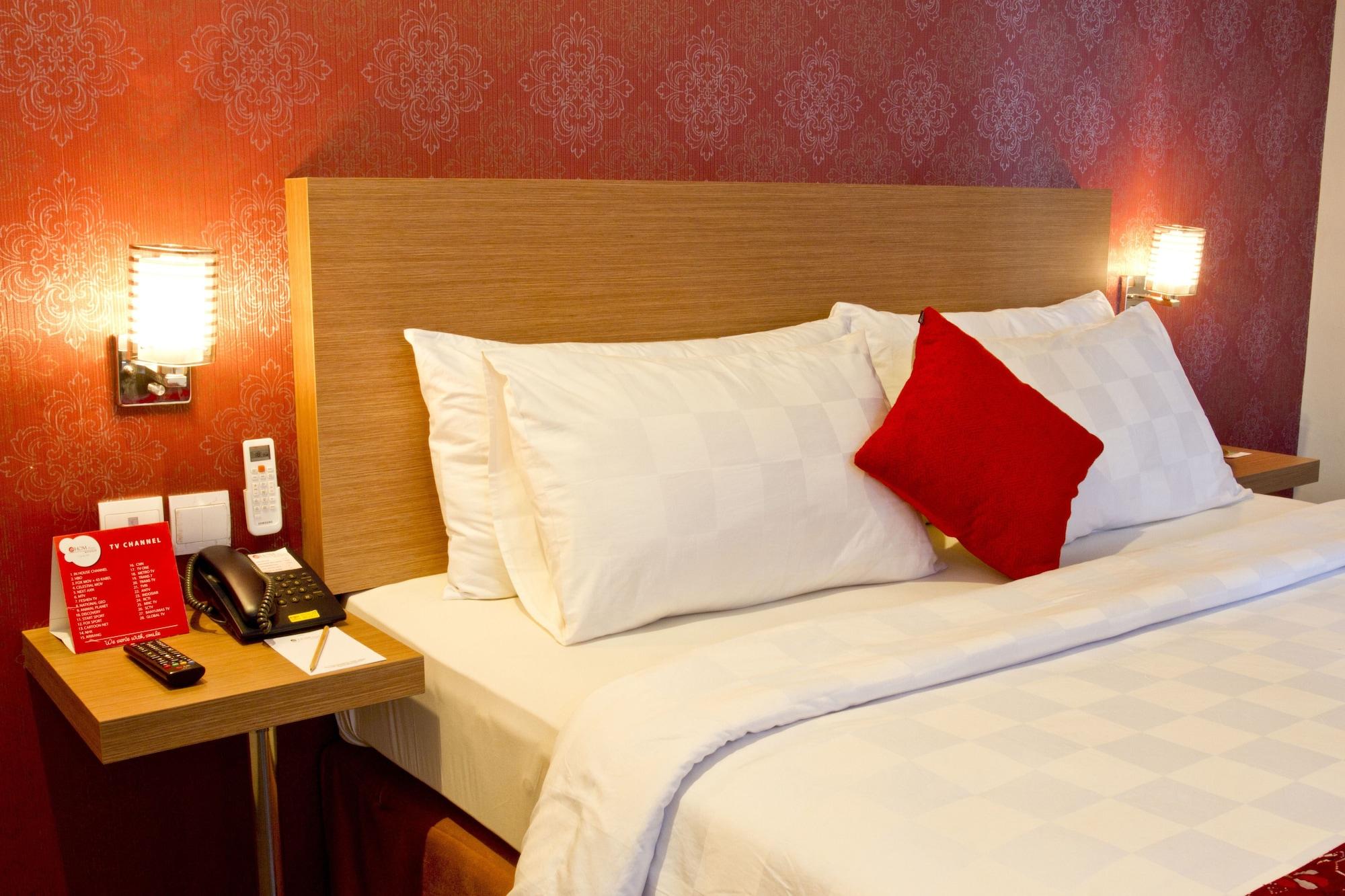 @Hom Premiere Cilacap Exterior foto